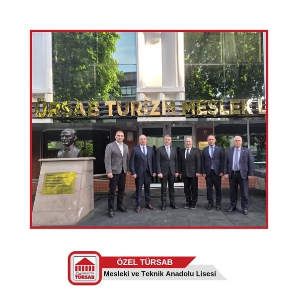 Kuzey Makedonya Uluslararası Vizyon Üniversitesi Rektörü Prof. Dr. Ahmet Vecdi CAN, Rektör Yardımcısı Prof. Dr. Abdülmecit NUREDIN ve beraberindeki heyet okulumuza ziyarette bulunmuştur.